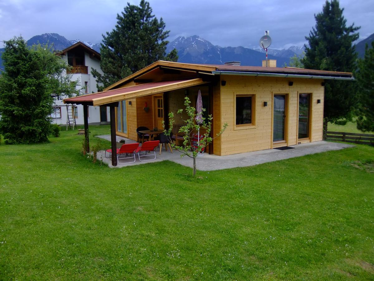 Chalet Auszeit Arzl im Pitztal Buitenkant foto